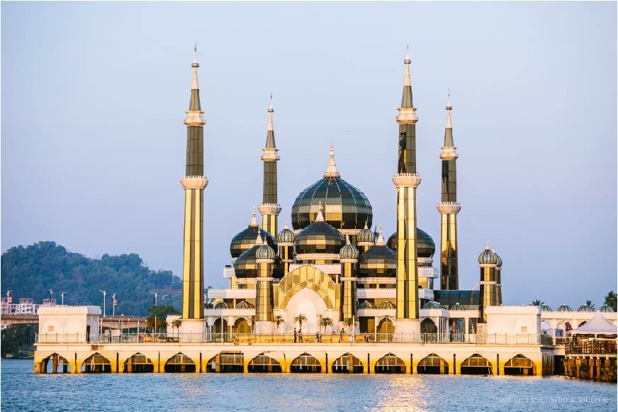 Malaysian crystal mosque